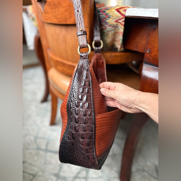 Brahmin Maggie Two Tone Brown Croc-Embossed Leather Hobo With Brass Hardware - Picture 7 of 17